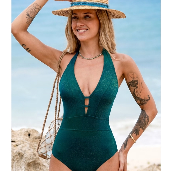 Cupshe Atlantis Halter Cut-Out One-Piece - Picture 7 of 7